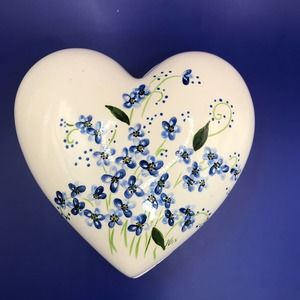 Large Ceramic Heart Trinket Box w Field of Blue Flowers 5 1/4” x 5 1/4” Signed